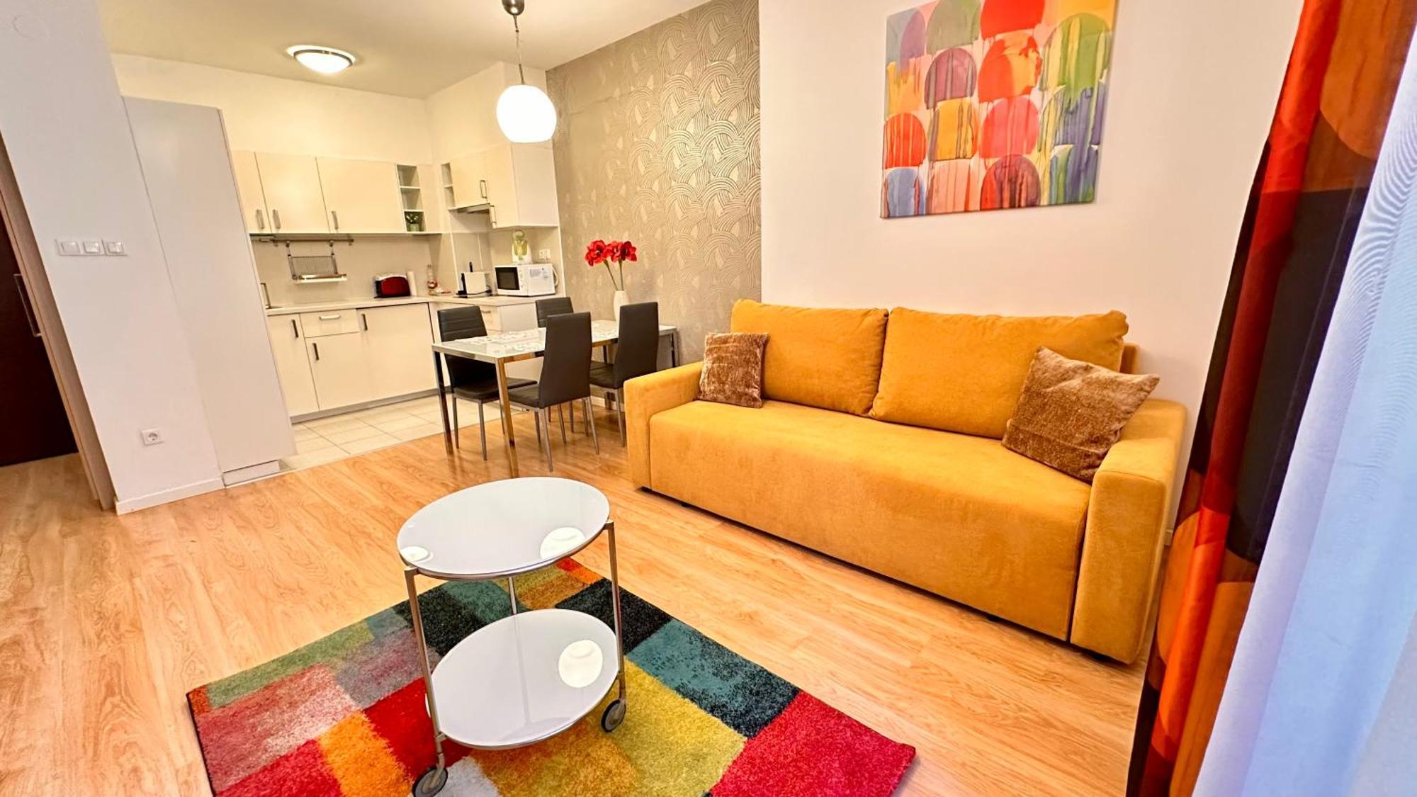 The Prince'S Neighbour Apartment Budapest With Free Garage Exteriör bild